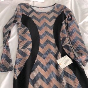 LuLaRoe Debbie dress. Size small. NWT